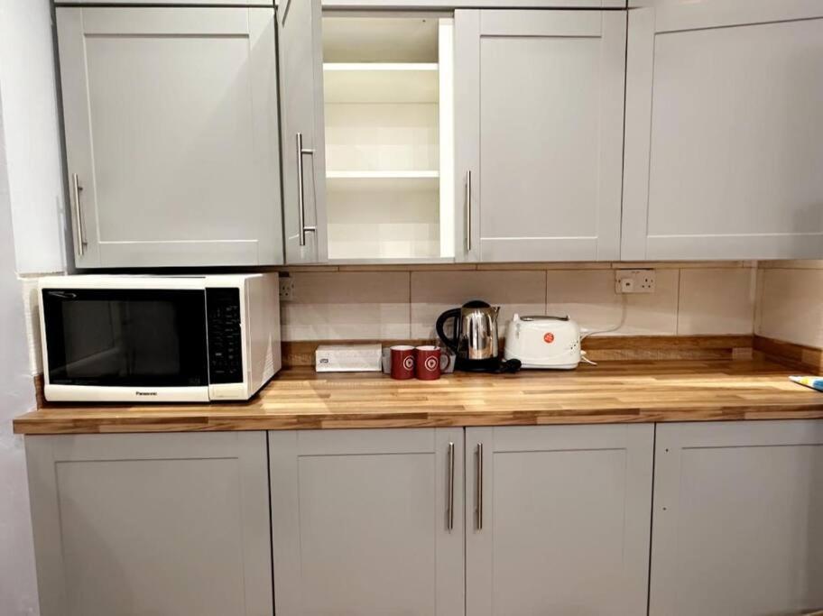 Cosy Quiet Single Studio Merton  Bagian luar foto